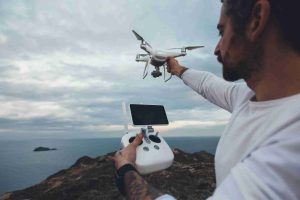PELATIHAN DRONE SURVEI TOPOGRAFI UNTUK PEMETAAN PROFESIONAL BERSERTIFIKAT